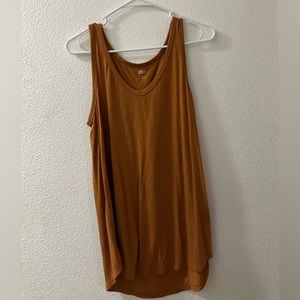 Ana tank top. Size L.